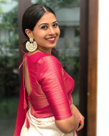 Cream & Pink Pure Soft Silk Saree With Confounding Blouse Piece