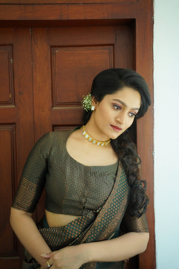 Green Pure Soft Semi Silk Saree With Attractive Blouse Piece