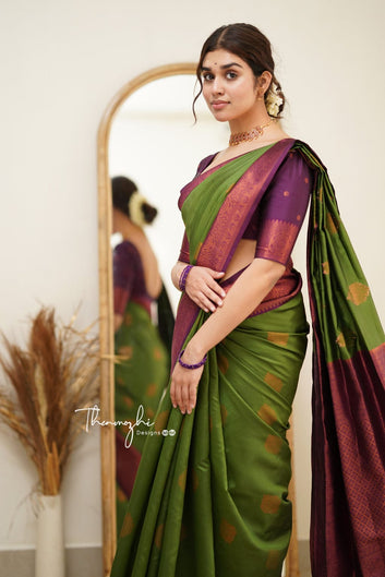 Light Green Pure Soft Silk Saree With Attractive Blouse Piece