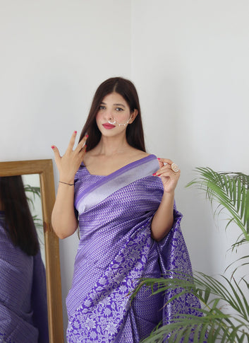 Lavender Pure Soft Silk Saree With Twirling Blouse Piece