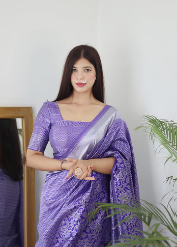 Lavender Pure Soft Silk Saree With Twirling Blouse Piece