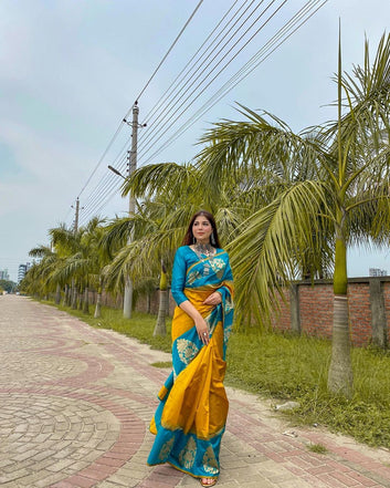 Rama With Light Yellow Semi Silk Saree Weaved With Golden Zari With Attached Heavy Brocade Blouse