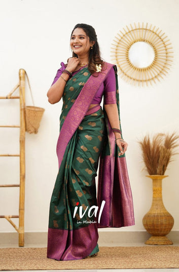 Green Pure Soft Silk Saree With Energetic Blouse Piece