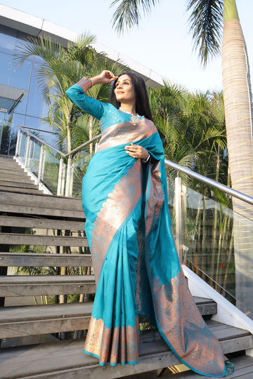 Firozi Pure Soft Silk Saree With Tempting Blouse Piece
