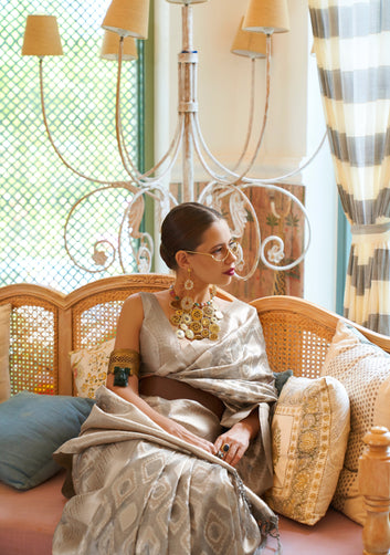 KALKI KOECHLIN In Our Pure Soft TISSUE Saree