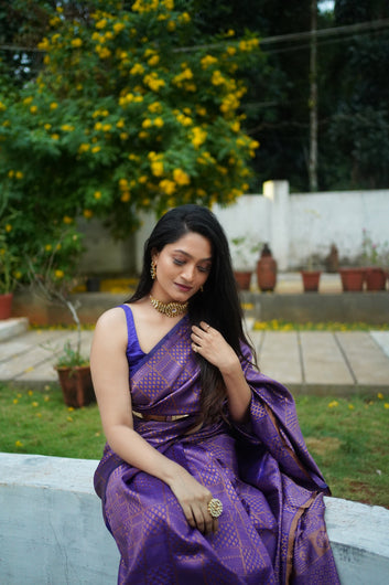 Violet Pure Soft Silk Saree With Twirling Blouse Piece
