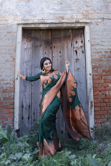 Dark Green Pure Soft Silk Saree Stylish Blouse Piece