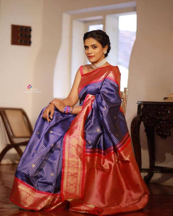 Blue Pure Soft Silk Saree With Twirling Blouse Piece