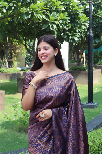 Snazzy Navy Blue Pure Soft Silk Saree With Confounding Blouse Piece