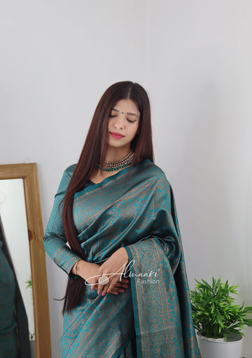 Staring Rama Pure Soft Silk Saree With Tempting Heavy Brocade Blouse Piece