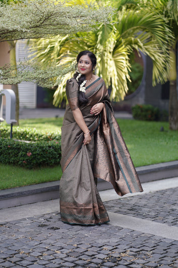 Green Pure Soft Semi Silk Saree With Attractive Blouse Piece