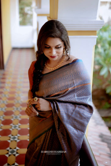 Dark Firozi Saree With Maroon Combination Comes With Attached Blouse