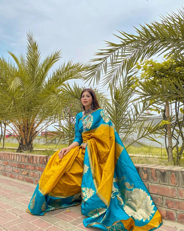 Rama With Light Yellow Semi Silk Saree Weaved With Golden Zari With Attached Heavy Brocade Blouse