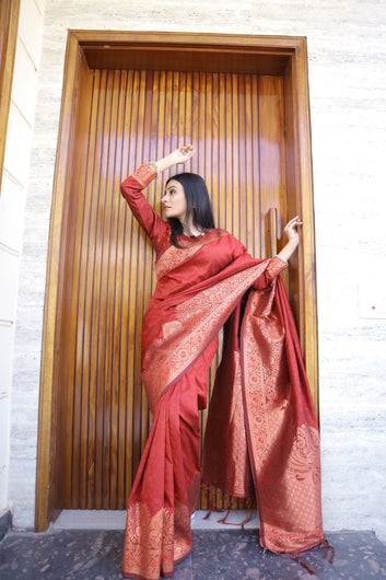 Maroon Pure Soft Silk Saree Weaved With Copper Zari Comes With Confounding Blouse Piece