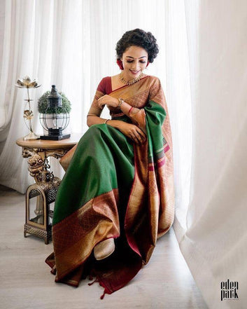 Green Pure Soft Silk Saree With Lovely Blouse Piece