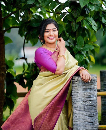 Sea Green Pure Soft Silk Saree With Attractive Blouse Piece